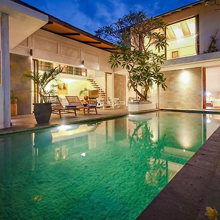 Bias Villa Seminyak Eksteriør billede