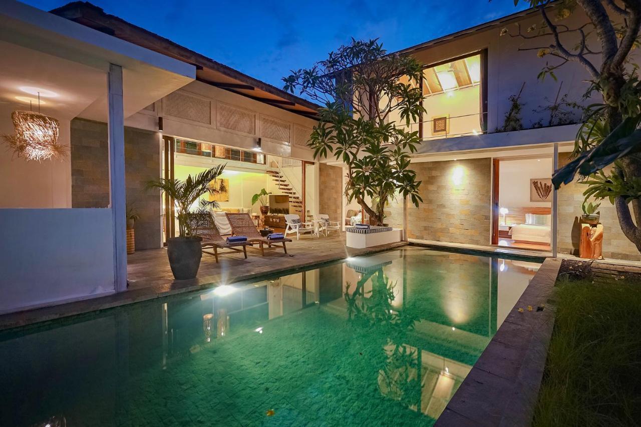 Bias Villa Seminyak Eksteriør billede
