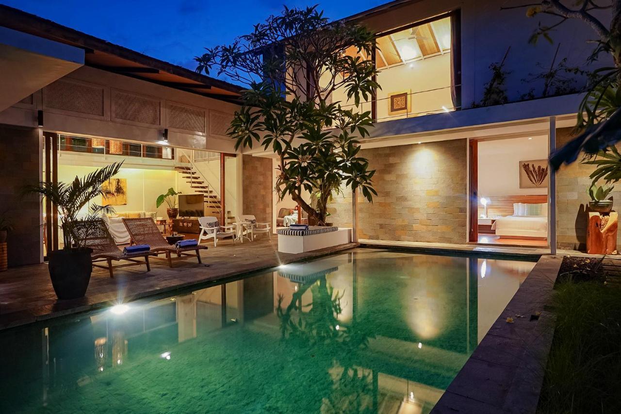 Bias Villa Seminyak Eksteriør billede
