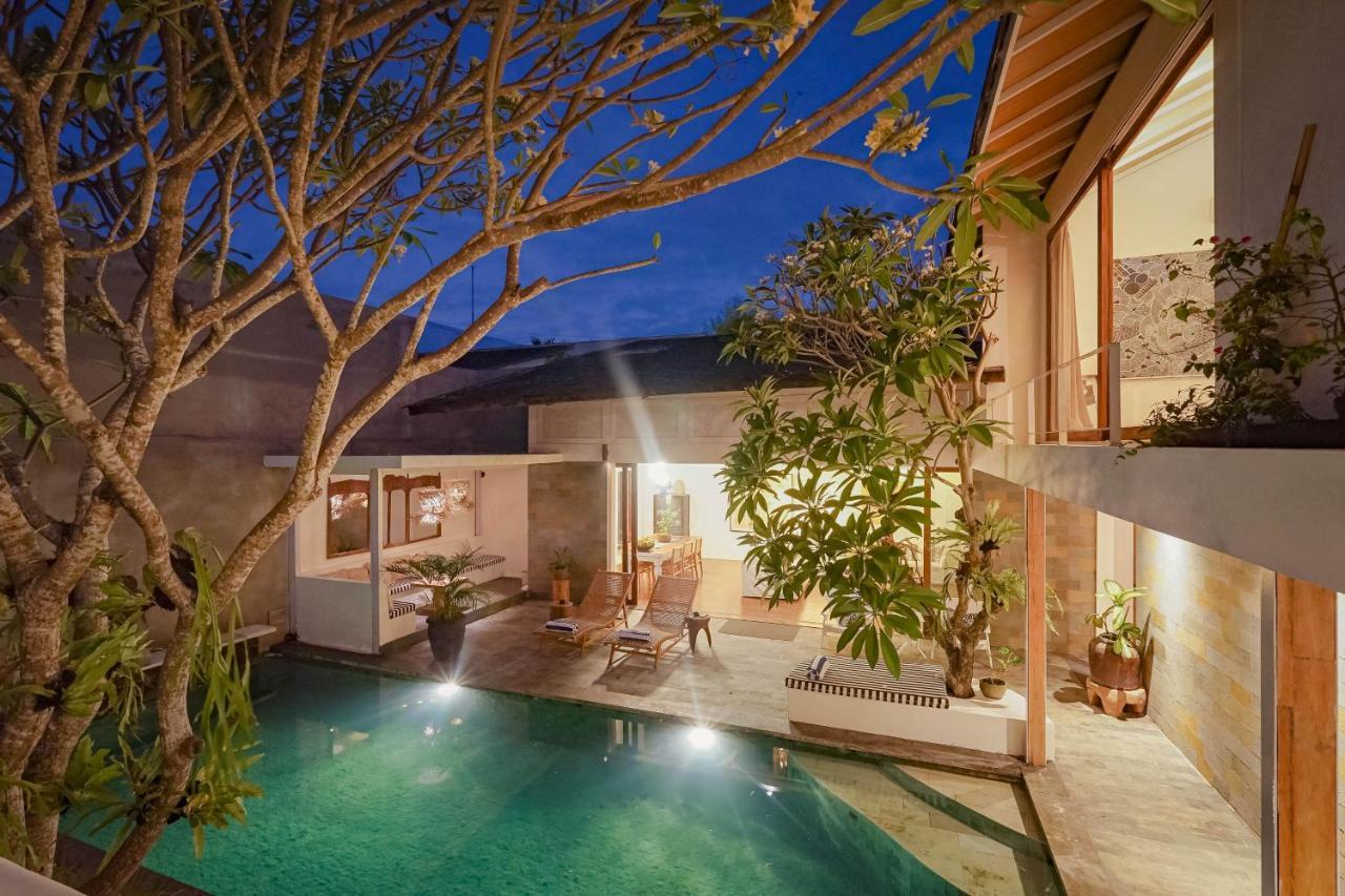 Bias Villa Seminyak Eksteriør billede