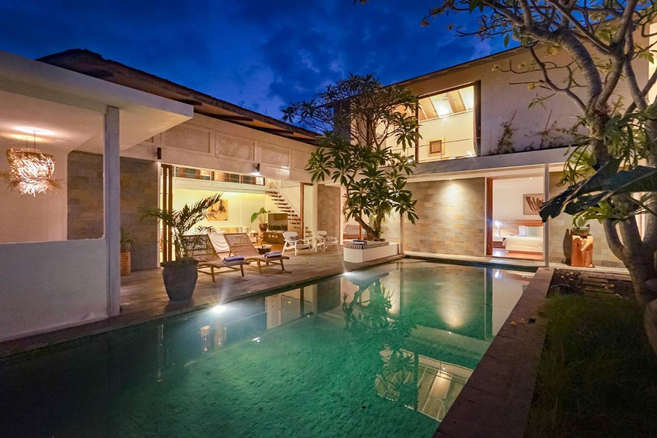 Bias Villa Seminyak Eksteriør billede