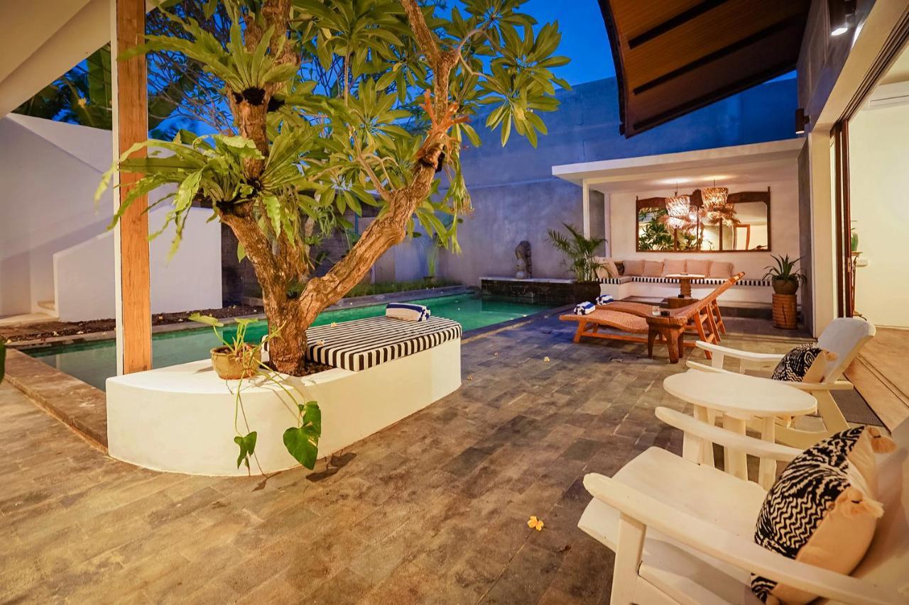 Bias Villa Seminyak Eksteriør billede